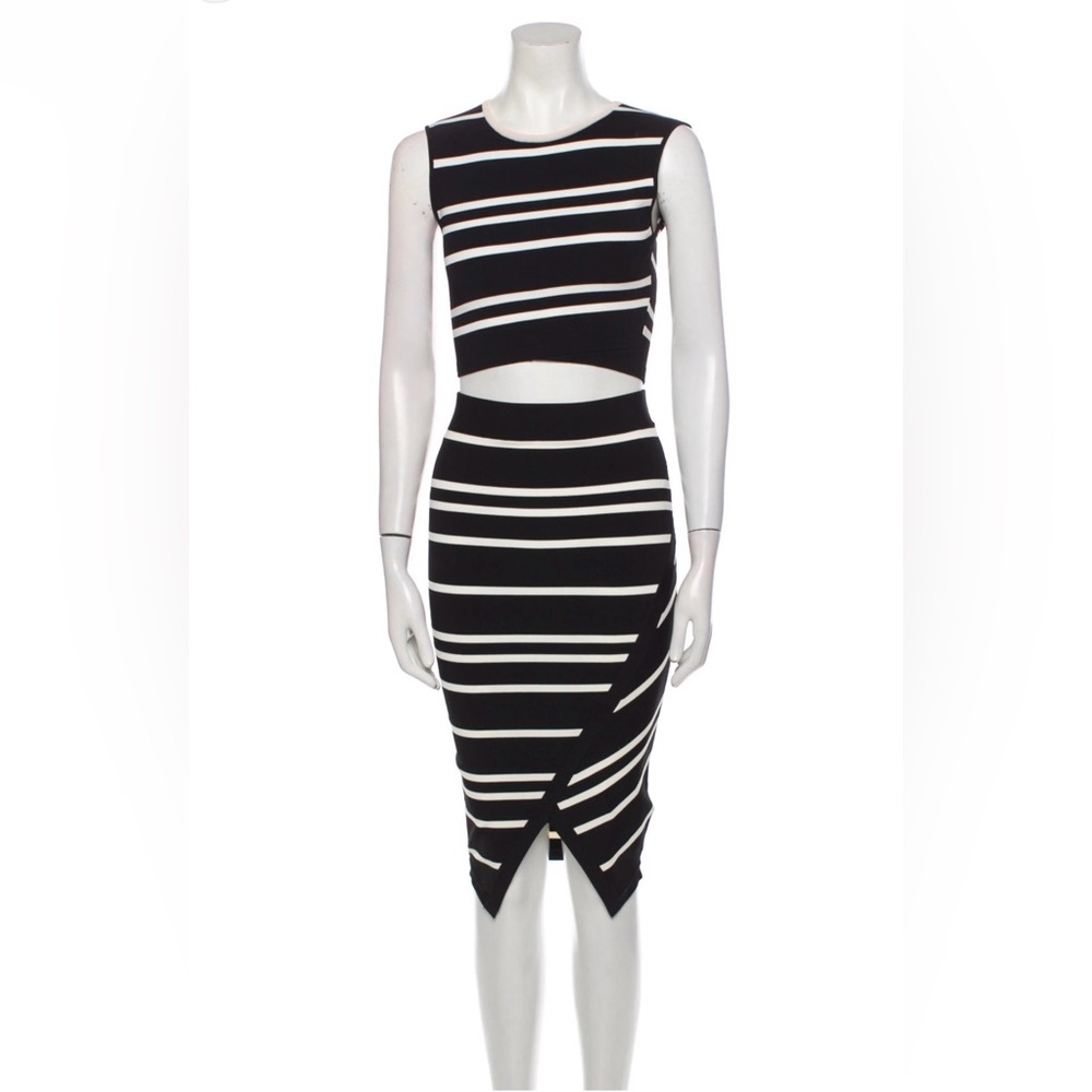 Ted Baker London Cropped Top & Skirt Set